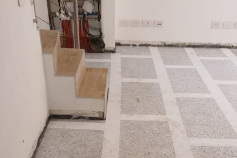 Soluzione per posa di piastrelle fino a 80x80 cm (6 / 7 Immagini)