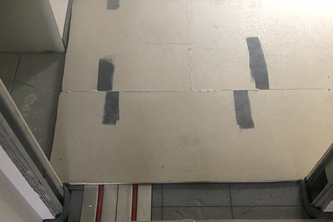 Soluzione per qualsiasi tipo di rivestimento (con limitazioni su piastrelle) (7 / 9 Immagini)