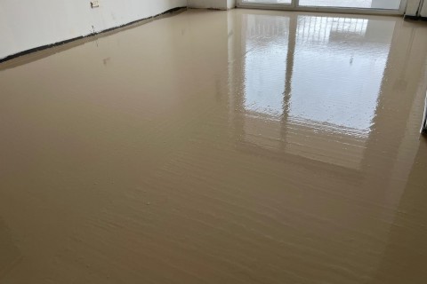 Soluzione non a secco per qualsiasi tipo di rivestimento (5 / 5 Immagini)