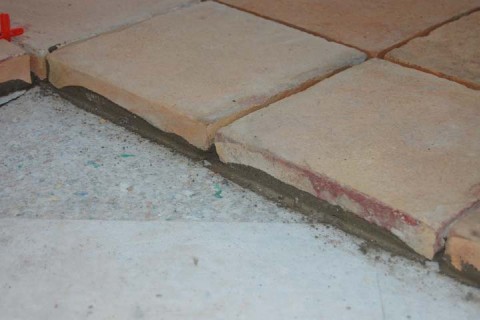 Soluzione per posa di piastrelle fino a 80x80 cm (6 / 9 Immagini)