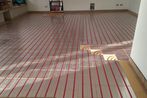 Soluzione per qualsiasi tipo di rivestimento (2 / 5 Immagini)