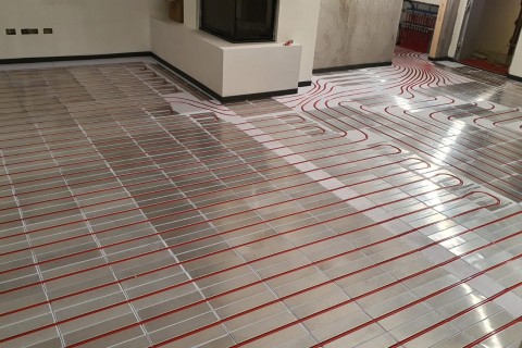Soluzione per qualsiasi tipo di rivestimento (con limitazioni su piastrelle) (4 / 6 Immagini)