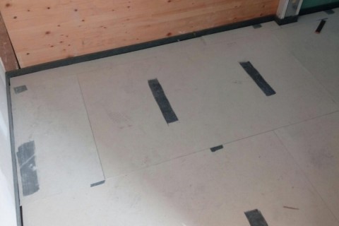 Soluzione per qualsiasi tipo di rivestimento (con limitazioni su piastrelle) (6 / 6 Immagini)